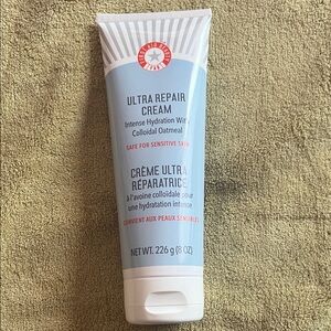 First Aid Beauty Ultra Repair Cream